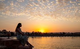 منتجع موفنبيك إل قوصير